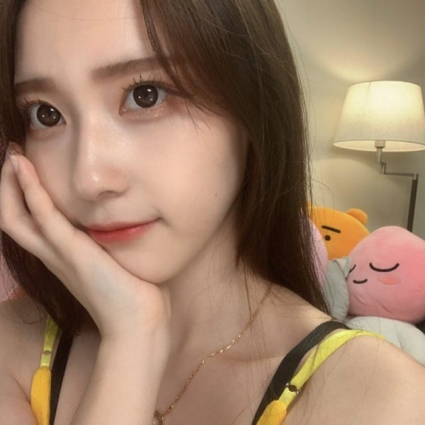 오딸녀  BJ 짜미 겨드랑이 가슴골 레알 좋은 피부