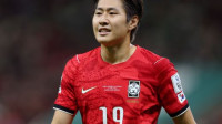 '월드컵서 주가 폭등' 韓 축구 에이스 이강인, 바르셀로나 데쿠 단장 레이더망 포착...에이전트와 식사