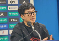 '3연승+8경기 무패' 수원 삼성, 웃을 수만 없었다…고승범·브루노 부상 악재