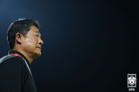 [나고야 아시안게임] ‘다이렉트한 축구’ 택한 韓, 일본과 팽팽한 균형 속 득점 없이 전반 종료