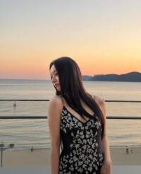 혜리, 이렇게 몸매 좋고 섹시했나..드레스 자태 美쳤다